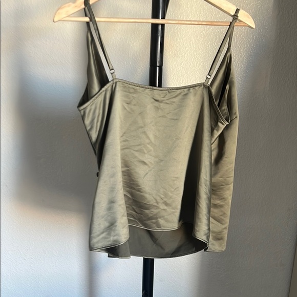 Olive Green Women's Top size 8 - Picture 5 of 6